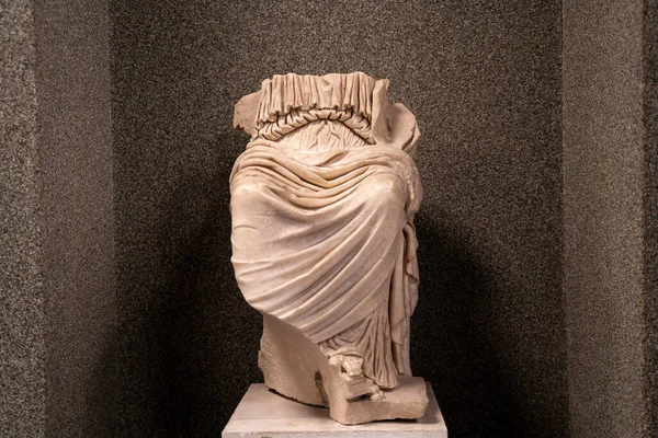 Statue Kybele Roman Period Bergama Museum Izmir Turkey July 2023 — Stock Photo, Image