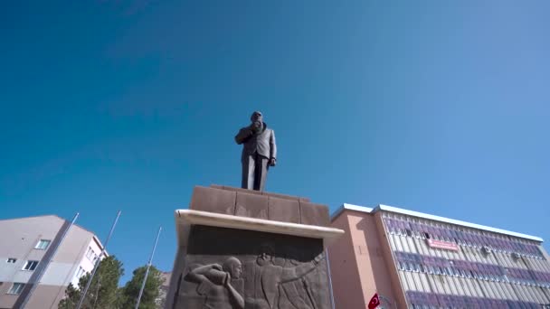 Estatua Mustafa Kemal Ataturk Centro Cankiri Cankiri Turquía Agosto 2023 — Vídeo de stock