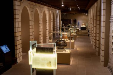 Anadolu Medeniyetleri Muzesi Anadolu Medeniyetleri Medeniyetleri Medeniyetleri Müzesi 'nin içi. Ankara, Türkiye - 16 Ağustos 2023.