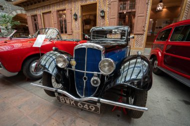 BSA Scout, 1936 model klasik araba Rahmi M. Koç Müzesi 'nde. Ankara, Türkiye - 16 Ağustos 2023.