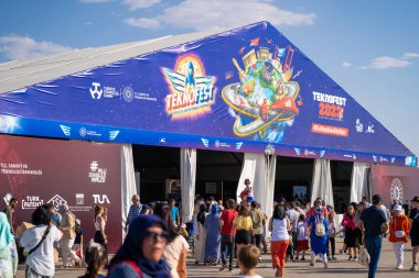 Teknofest Ankara 2023. Teknofest Havacılık ve Teknoloji Festivali Türkiye 'nin en büyük havacılık, uzay ve teknoloji festivali. Ankara, Türkiye - 30 Ağustos 2023.