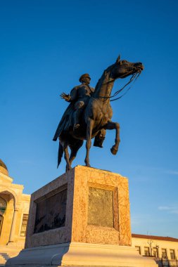 Ankara Etnoğrafya Müzesindeki Atatürk Anıtı. Ankara, Türkiye - 19 Eylül 2023.