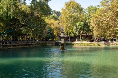 Aynzeliha Gölü manzarası, Balikligol, Sanliurfa 'da ikinci kutsal havuz. Şanlıurfa, Türkiye - 29 Ekim 2023.