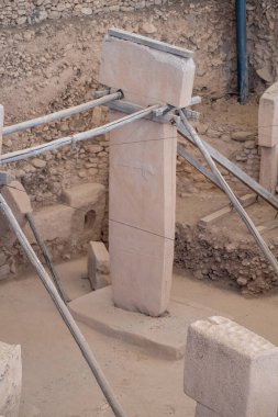 Halfeti şehir merkezindeki rıhtım. Türkiye 'nin Sanliurfa ilinde Yarısı.