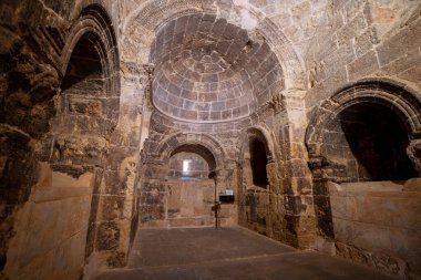 Mor Hananyo (Deyrulzafaran) Manastırı, Türkiye 'nin Mardin kentindeki önemli bir Suriye Ortodoks manastırıdır..