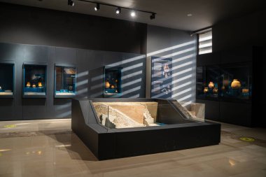 Hasankeyf bölgesindeki Hasankeyf Müzesi 'nde sergileniyor. Batman, Türkiye - 31 Ekim 2023.