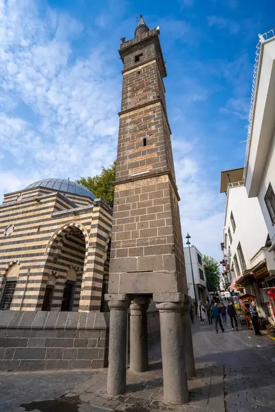 Mezquita Sheikh Matar Diyarbakir Minarete Cuatro Patas Diyarbakir Turquía Noviembre — Foto de Stock