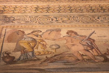 Gaziantep Zeugma Mozaik Müzesi 'ndeki Perseus ve Andromeda mozaiği. Gaziantep, Türkiye - 4 Aralık 2023.