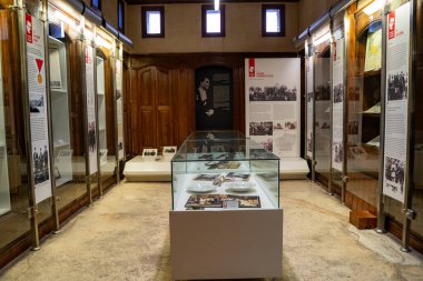 Gaziantep Atatürk Anma Müzesi 'nin iç manzarası. Gaziantep, Türkiye - 4 Aralık 2023.