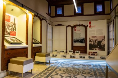 Gaziantep Atatürk Anma Müzesi 'nin iç manzarası. Gaziantep, Türkiye - 4 Aralık 2023.