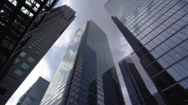 Toronto 'nun Finansal Bölgesi' nde iş gökdelenleri, 4K