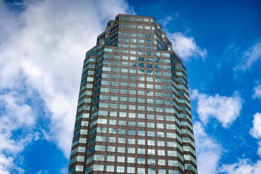 Toronto şehir merkezindeki gökdelen ofis binaları.
