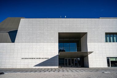 Aga Khan Müzesi 'nin dış görünüşü. Aga Khan Müzesi bir İslam sanatı müzesidir. Toronto, Kanada - 7 Ocak 2025.