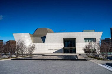 Aga Khan Müzesi 'nin dış görünüşü. Aga Khan Müzesi bir İslam sanatı müzesidir. Toronto, Kanada - 7 Ocak 2025.