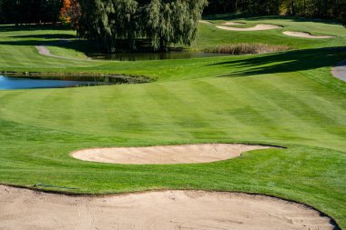 bir golf görünümünü