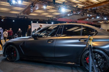 2025 Kanada Uluslararası Otomobil Fuarı 'nda BMW M3 yarışması otomobili. Toronto, Kanada - 14 Şubat 2025.