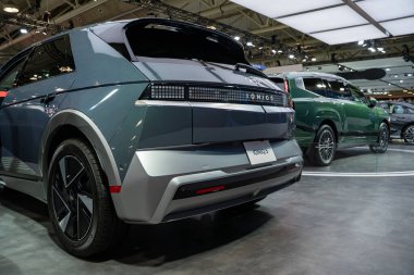 Hyundai IONIQ 5 otomobil 2025 Kanada Uluslararası Otomobil Fuarı 'nda. Toronto, Kanada - 14 Şubat 2025.