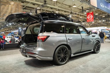 2025 Kanada Uluslararası Otomobil Fuarı 'nda InfinITI QX60 otomobili. Toronto, Kanada - 14 Şubat 2025.