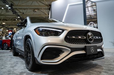 Mercedes Benz GLA 250 4Matic SUV otomobil 2025 Kanada Uluslararası Otomobil Fuarı 'nda. Toronto, Kanada - 14 Şubat 2025.