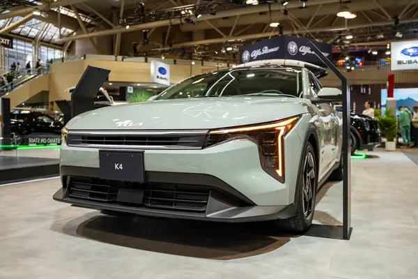 Kia K4 otomobili 2025 Kanada Uluslararası Otomobil Fuarı 'nda bulunmaktadır. Toronto, Kanada - 14 Şubat 2025.