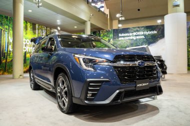 2025 Kanada Uluslararası Otomobil Fuarı 'nda Subaru Ascent otomobili. Toronto, Kanada - 14 Şubat 2025.