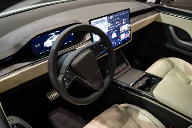 Tesla Model X otomobili 2025 Kanada Uluslararası Otomobil Fuarı 'nda. Toronto, Kanada - 18 Şubat 2025.