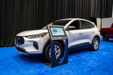 2025 Kanada Uluslararası Otomobil Fuarı 'nda Ford Escape Active otomobil. Toronto, Kanada - 18 Şubat 2025.