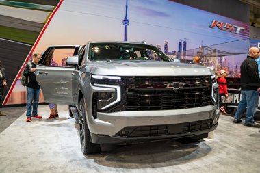 2025 Kanada Uluslararası Otomobil Fuarı 'nda Chevrolet Tahoe RST otomobili. Toronto, Kanada - 19 Şubat 2025.
