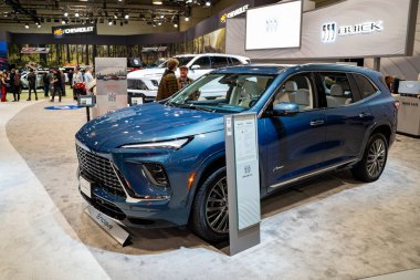 2025 Kanada Uluslararası Otomobil Fuarı 'nda Buick Enclave Avenir otomobili. Toronto, Kanada - 19 Şubat 2025.
