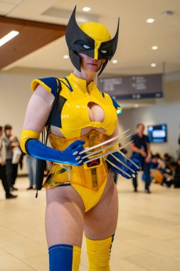 Toronto Comicon 'da bayan Wolverine Cosplayer. Toronto, Kanada - 14 Mart 2025.