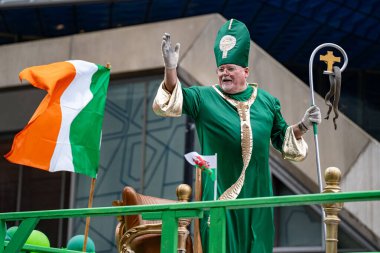 Toronto 'da Aziz Patrick Günü Geçit Töreni 2025 manzarası. Toronto, Kanada - 16 Mart 2025.