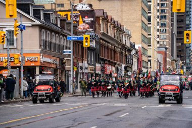 Toronto 'da Aziz Patrick Günü Geçit Töreni 2025 manzarası. Toronto, Kanada - 16 Mart 2025.