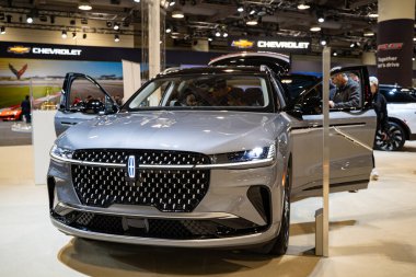 2025 Kanada Uluslararası Otomobil Fuarı 'nda Lincoln Nautilus otomobili. Toronto, Kanada - 19 Şubat 2025.