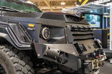 Ontario İl Polisi zırhlı araç 2025 Kanada Uluslararası Otomobil Fuarı 'nda. Toronto, Kanada - 19 Şubat 2025.