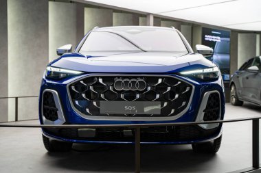 2025 Kanada Uluslararası Otomobil Fuarı 'nda Audi SQ5 otomobili. Toronto, Kanada - 19 Şubat 2025.