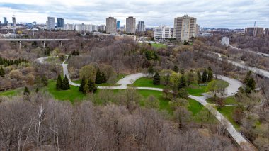 Toronto 'daki Ernest Thompson Seton Park' ın hava görüntüsü.