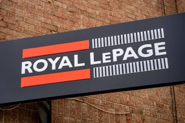 Royal LePage emlak şirketinin imzası. Toronto, Kanada - 25 Nisan 2025.