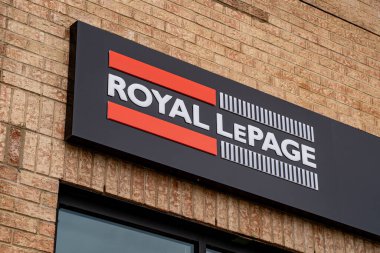 Royal LePage emlak şirketinin imzası. Toronto, Kanada - 25 Nisan 2025.