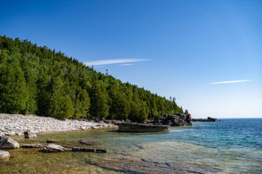Tobermory 'deki Çiçek Saksısı Adası manzarası.