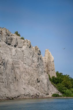 Toronto 'daki Scarborough Bluffs manzarası.