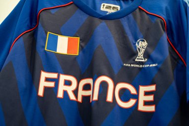 Fransa FIFA Dünya Kupası 2026 futbol forması askıda. Toronto, Kanada - 3 Ekim 2025.