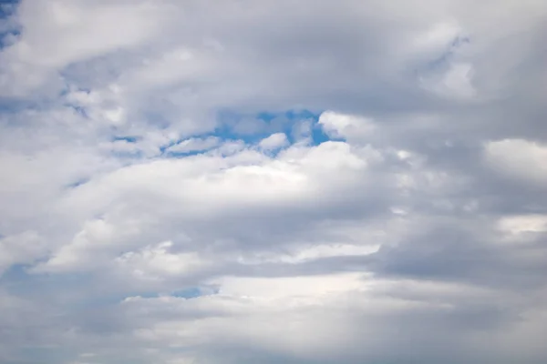 Blauwe Lucht Achtergrond Met Witte Wolken Hemelwolken Hemel Met Witte — Stockfoto