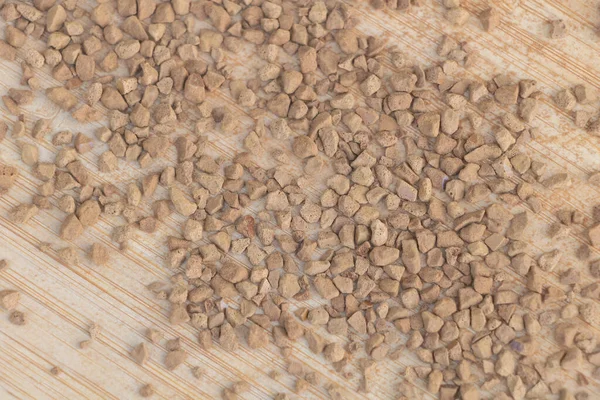 Granulki Kawy Drewnianym Tle Zamknij Się — Zdjęcie stockowe