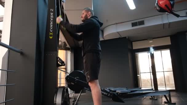 February 2023 Ukraine Dnipro Ski Simulator Concept Man Workout Gym — Stock Video