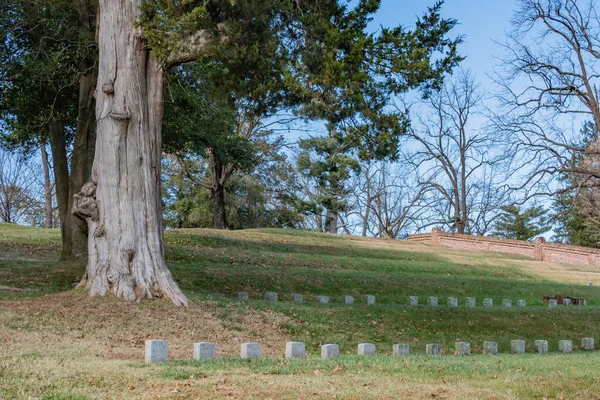 マサチューセッツ州兵士墓地 フレデリックスバーグ国立墓地 バージニア州 フレデリックスバーグ — ストック写真