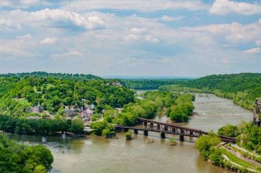 The View from Split Rock Overlook, Loudoun Heights Trail, West Virginia USA, Harpers Ferry, West Virginia