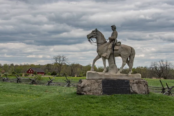 Monumento All Viii Cavalleria Della Pennsylvania Pomeriggio Primaverile Gettysburg Pennsylvania — Foto Stock
