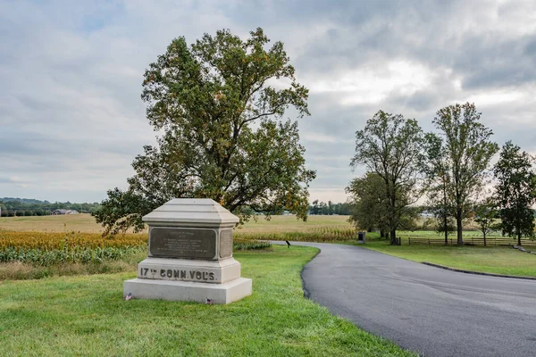 17Th Connecticut Volunteer Infantry Monument Barlow Knoll Gettysburg Usa — Stock Photo, Image