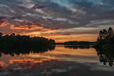 Codorus State Park, Pensilvanya 'da Yaz Günbatımı