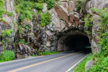 Marys Rock Tüneli Güzel bir Ağustos Öğleden Sonra, Virginia